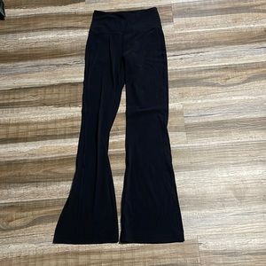 Lululemon Align High Rise Flare- Size 6 Black